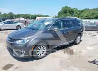 2017 Chrysler PACIFICA фото