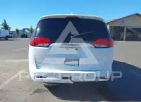 2017 Chrysler PACIFICA photo