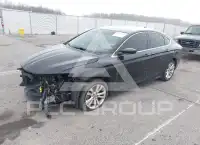 2017 Chrysler 200 фото