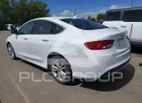 2017 Chrysler 200 photo