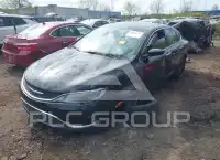 2017 Chrysler 200 фото