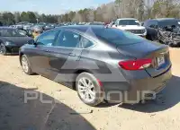 2017 Chrysler 200 фото