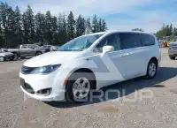 2017 Chrysler PACIFICA фото