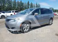 2017 Chrysler PACIFICA photo