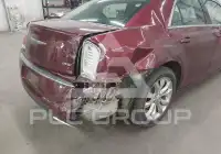 2017 Chrysler 300 photo
