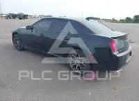 2017 Chrysler 300 photo