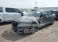 2017 Chrysler 300 фото