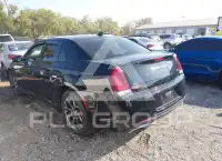 2017 Chrysler 300 фото