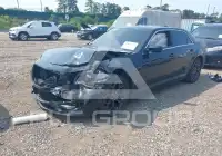 2017 Chrysler 300 photo