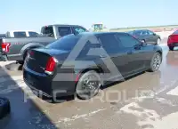 2017 Chrysler 300 фото