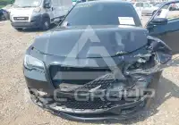 2017 Chrysler 300 photo