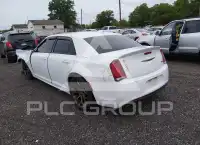 2017 Chrysler 300 фото