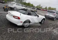 2017 Fiat 124 photo