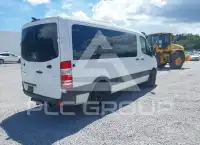 2017 Mercedes Benz Sprinter фото