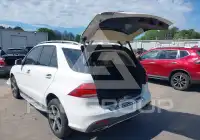 2017 Mercedes Benz GLE 400 фото