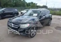 2017 Mercedes Benz GLC-Class фото