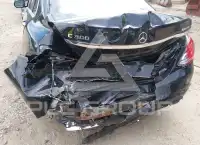 2017 Mercedes Benz C 300 фото