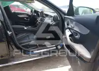 2017 Mercedes Benz C 300 фото