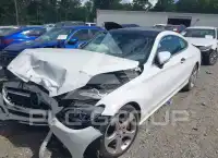 2017 Mercedes Benz C 300 фото
