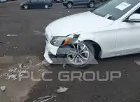 2017 Mercedes Benz C 300 фото