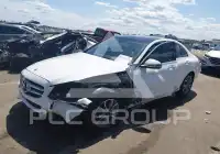 2017 Mercedes Benz C 300 фото