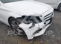 2017 Mercedes Benz C 300 фото