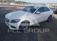 2017 Mercedes Benz C 300 фото
