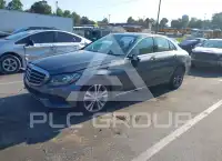 2017 Mercedes Benz C 300 фото