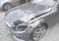 2017 Mercedes Benz C 300 photo
