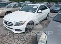 2017 Mercedes Benz C 300 фото
