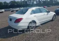 2017 Mercedes Benz C 300 фото