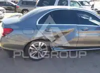 2017 Mercedes Benz C 300 фото