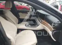 2017 Mercedes Benz E 300 фото