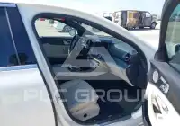 2017 Mercedes Benz E 300 photo