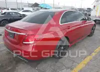 2017 Mercedes Benz E 300 фото