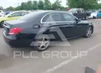 2017 Mercedes Benz E 300 photo