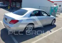 2017 Mercedes Benz E 300 photo
