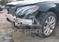 2017 Mercedes Benz E 300 фото