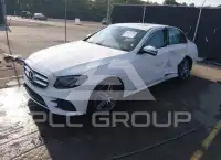 2017 Mercedes Benz E 300 photo