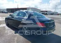2017 Mercedes Benz E 300 photo