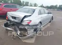 2017 Mercedes Benz E 300 photo