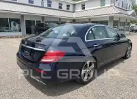 2017 Mercedes Benz E 300 фото