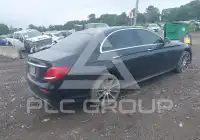 2017 Mercedes Benz E 300 фото