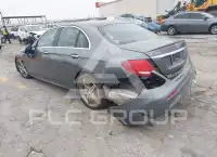 2017 Mercedes Benz E 300 photo