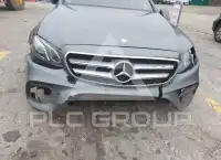 2017 Mercedes Benz E 300 photo