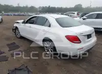 2017 Mercedes Benz E 300 фото
