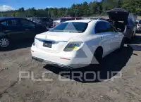 2017 Mercedes Benz E 300 photo