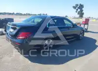 2017 Mercedes Benz E 300 photo