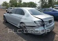 2017 Mercedes Benz E 300 photo