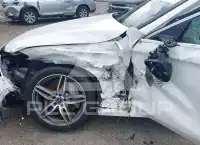 2017 Mercedes Benz E 300 photo
